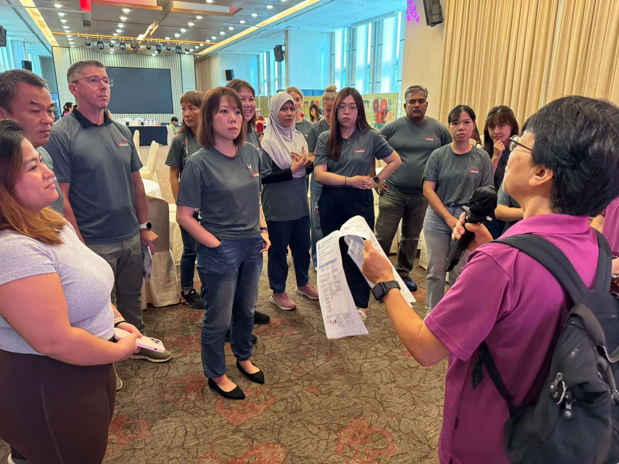 Volunteer briefing session